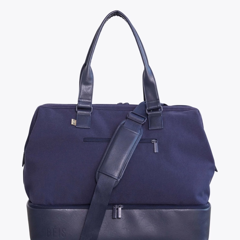 Beis Weekender Bag in Navy